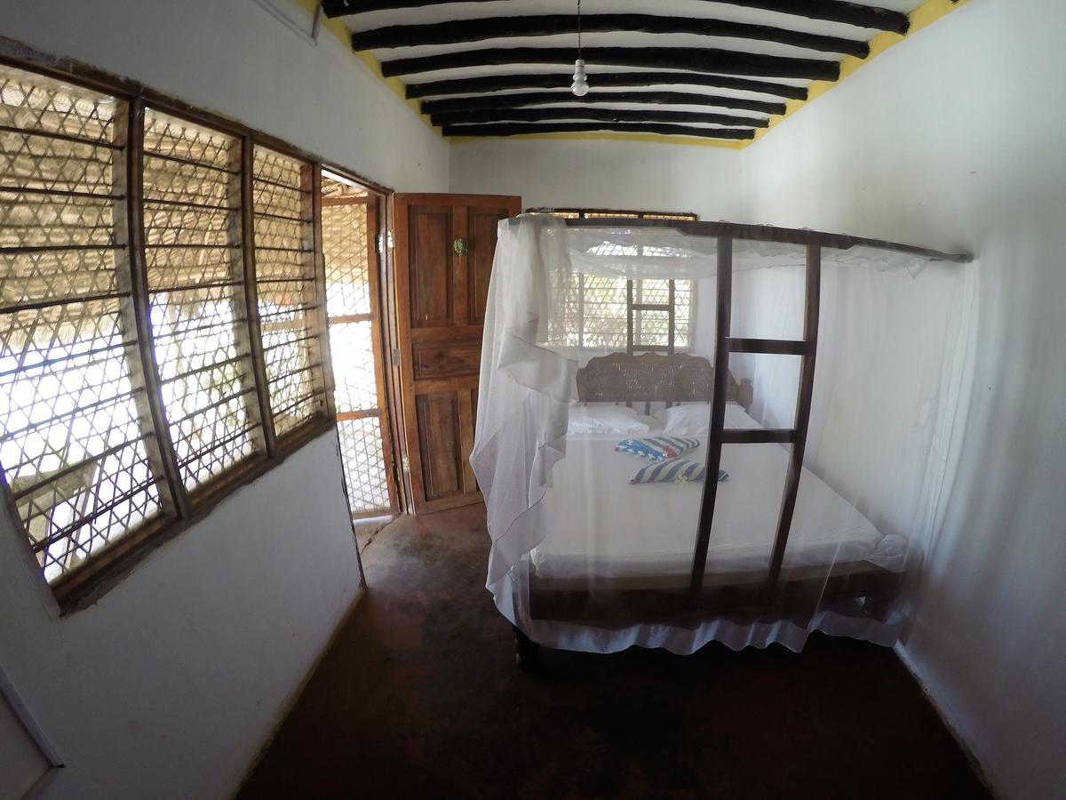 Hotel Kidoti Wild Garden