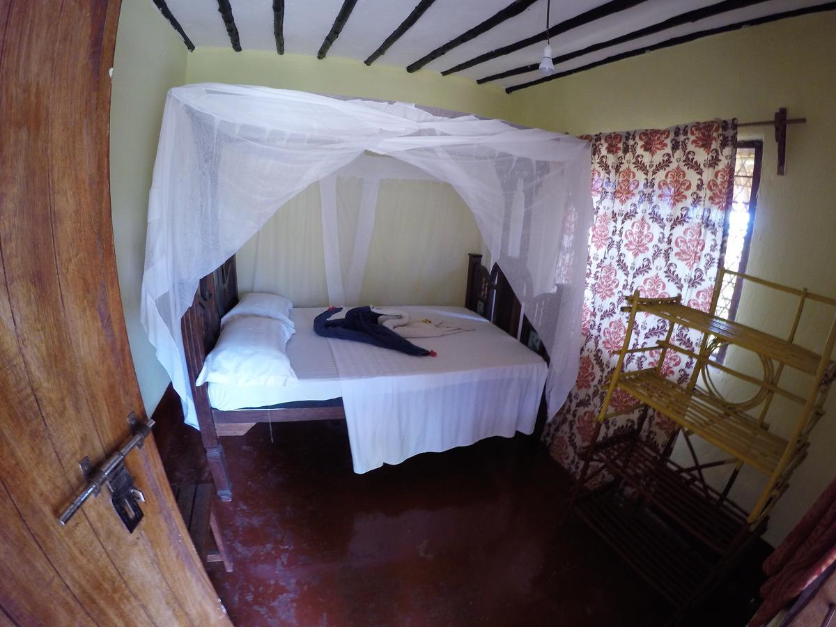 Hotel Kidoti Wild Garden