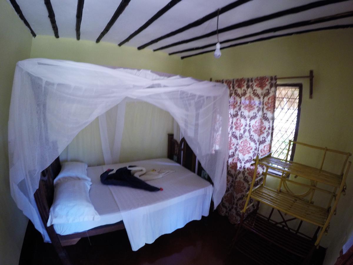 Hotel Kidoti Wild Garden